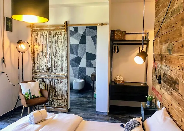 S\'Accabbadora Guest House